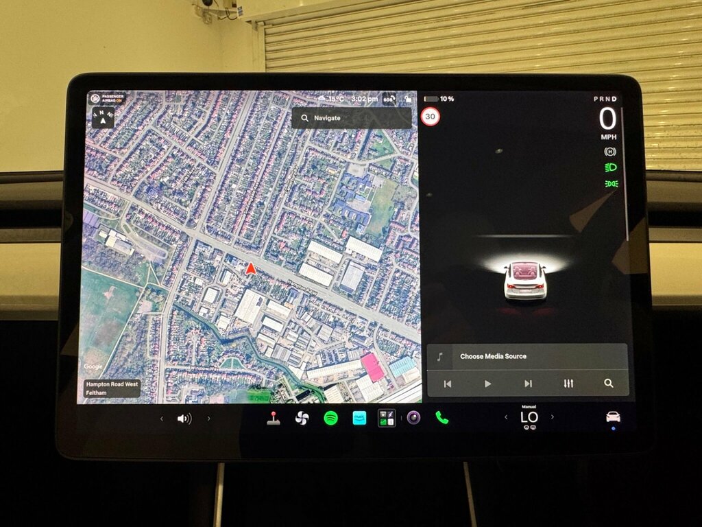 Tesla Model 3 Solddual Motor Long Range Saloon Blue #21