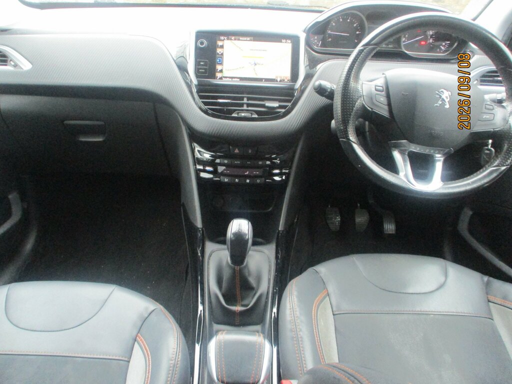 Peugeot 2008 Suv Black #9