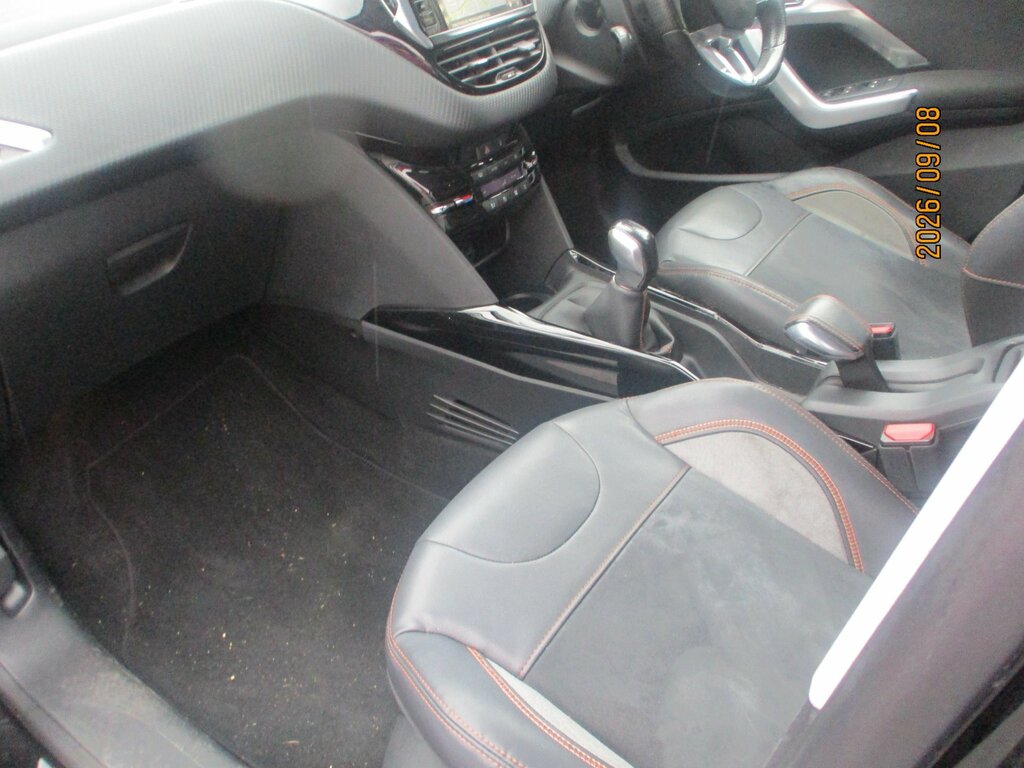 Peugeot 2008 Suv Black #11