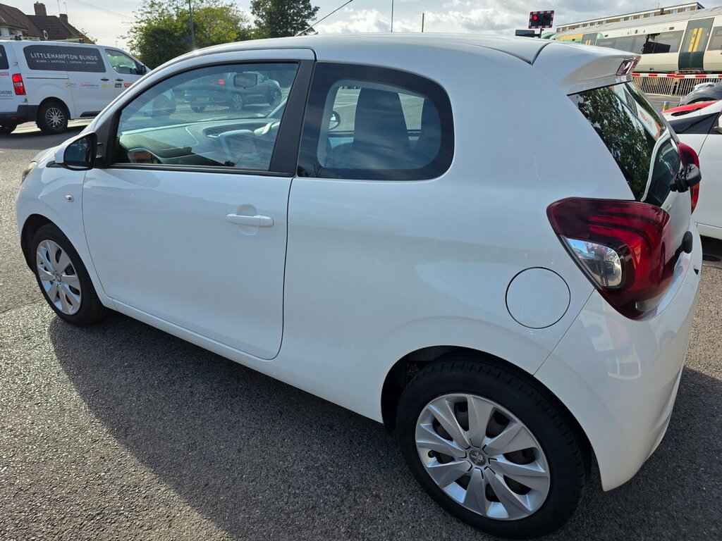 Peugeot 108 Active White #10