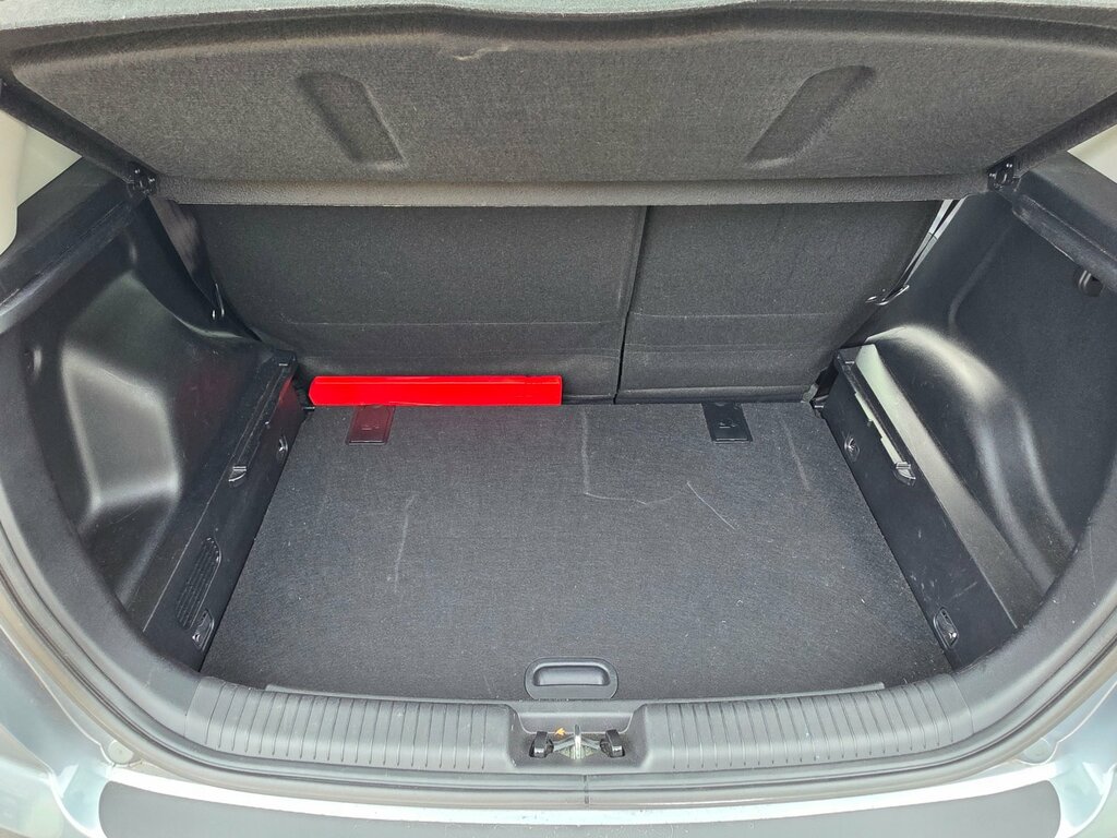 Kia Venga 1.6 3 Mpv Euro 6 123 Bhp Silver #2