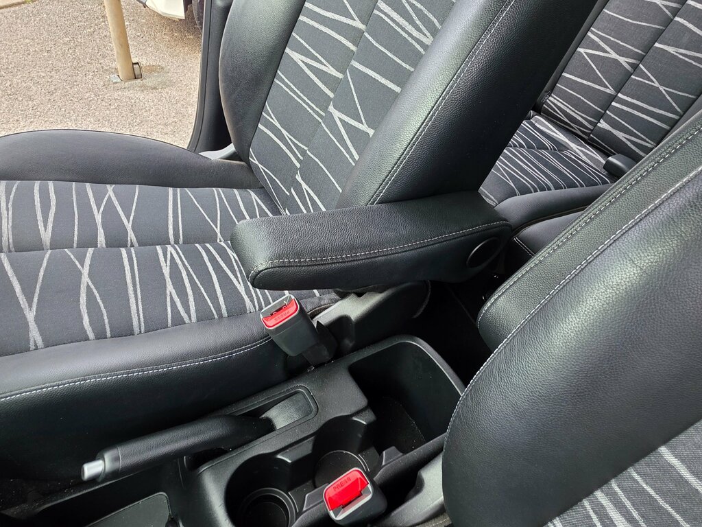 Kia Venga 2 Isg Red #13