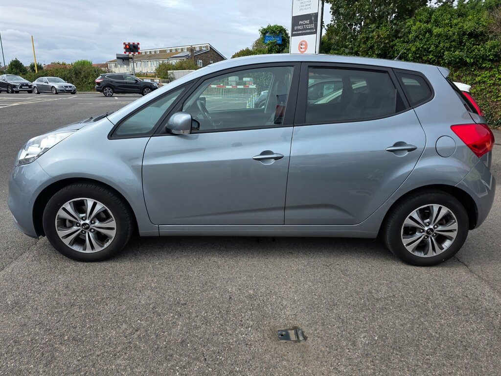Kia Venga 2 Isg Red #9