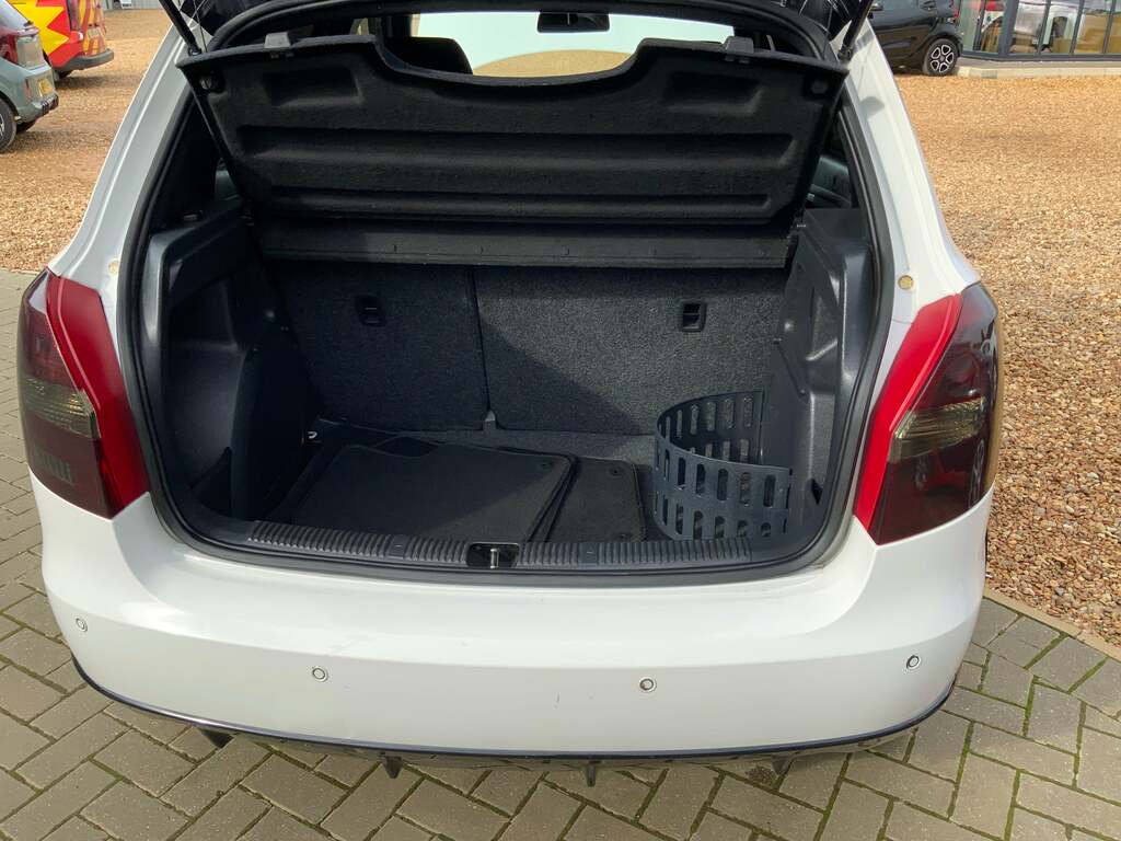 Skoda Fabia 1.2 Tsi 105 Se Dsg Grey #14