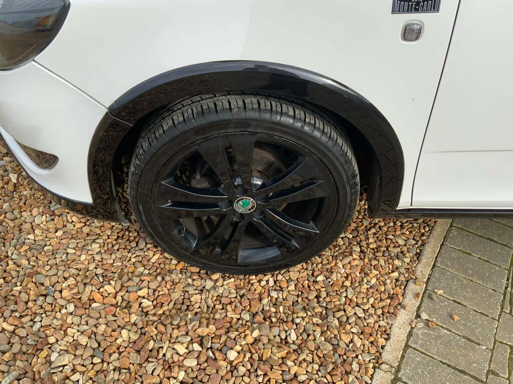 Skoda Fabia 1.2 Tsi 105 Se Dsg Grey #17