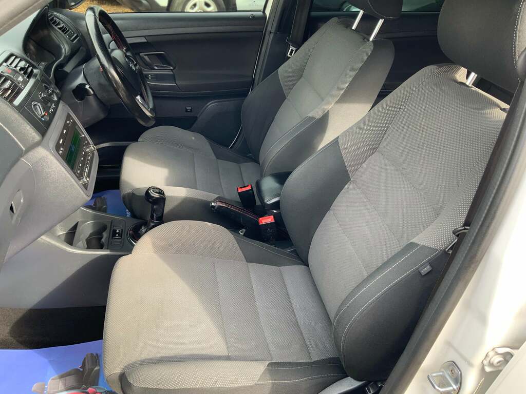 Skoda Fabia 1.2 Tsi 105 Se Dsg Grey #13