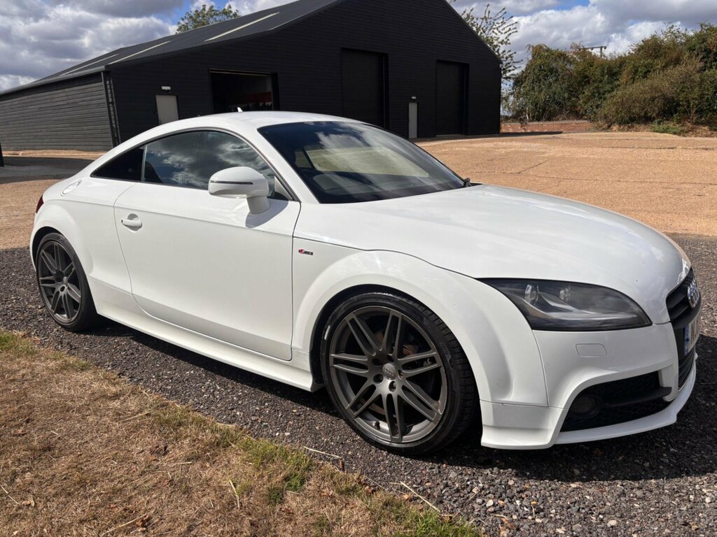 Audi TT 2.0 Tfsi Black Edition Coupe Eur White #5