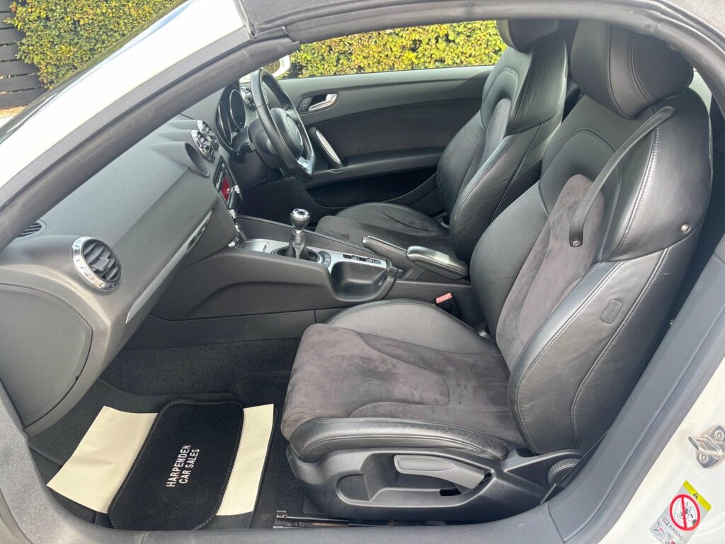 Audi TT Ro Euro 5 White #16