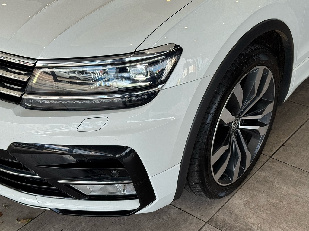 Volkswagen Tiguan Tdi Bluemotion Tech R-line Suv 2.0 Diese White #4