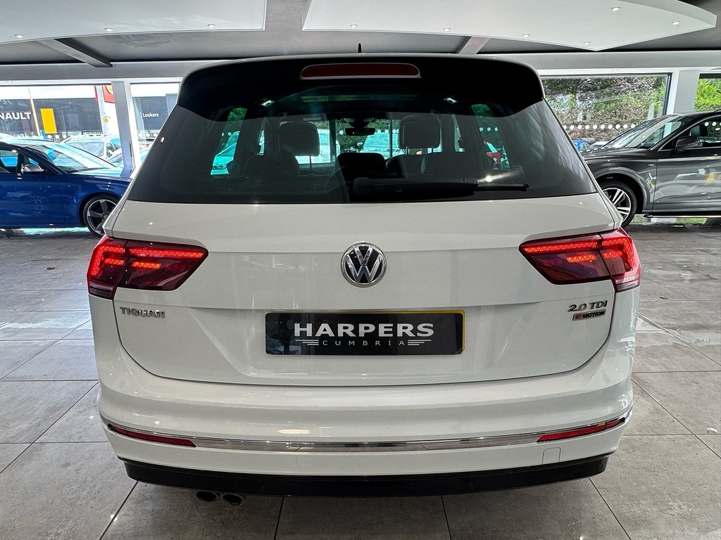 Volkswagen Tiguan Tdi Bluemotion Tech R-line Suv 2.0 Diese White #5