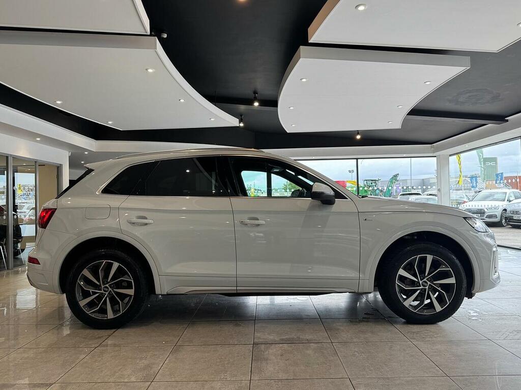 Audi Q5 2.0 Tdi 40 S Line Suv S Tronic Quattro White #6
