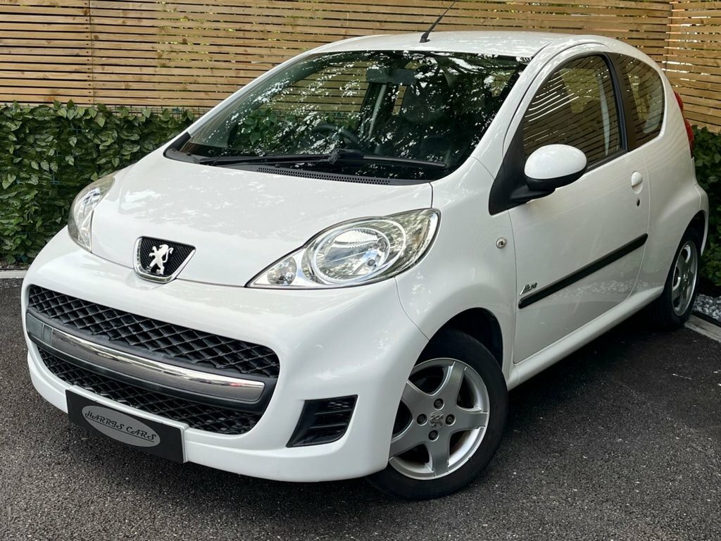 Peugeot 107 1L Allure White #3