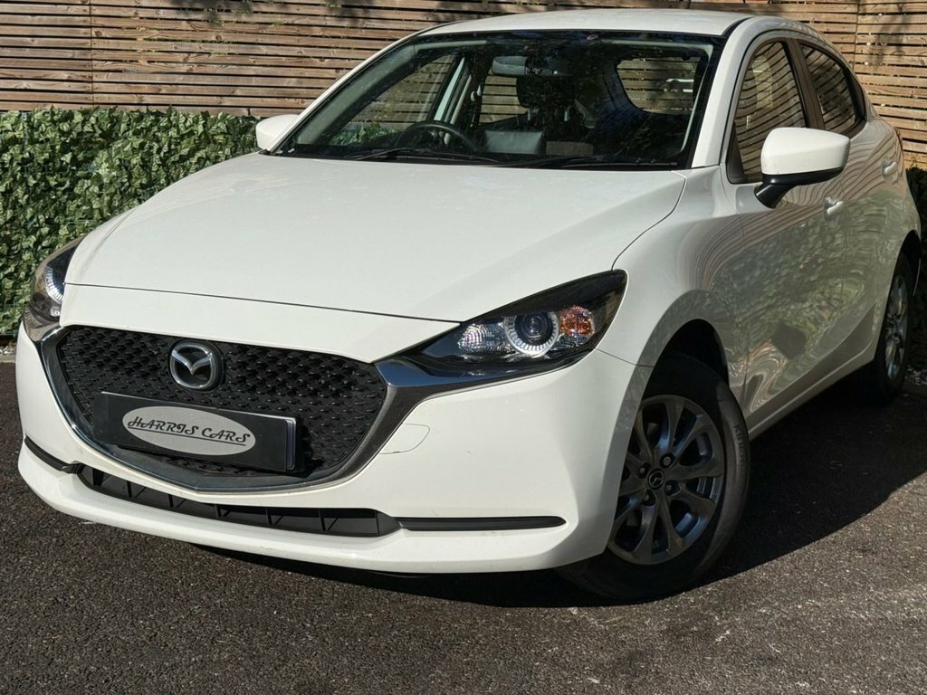 Mazda 2 Hatchback White #4