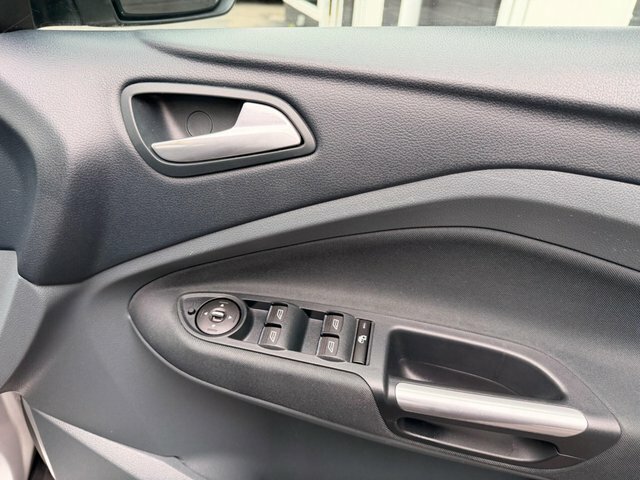 Ford C-Max 1.6 Tdci Titanium Euro 5 Black #27