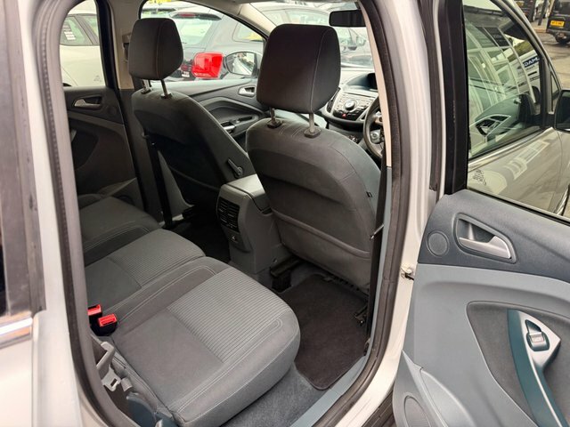 Ford C-Max 1.6 Tdci Titanium Euro 5 Black #34