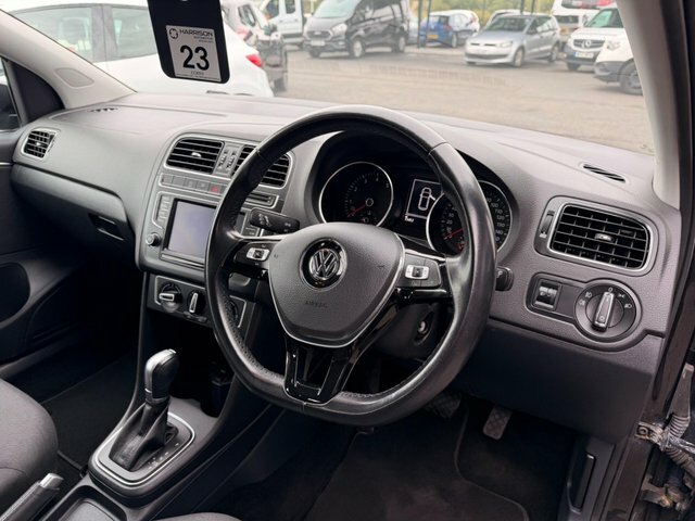 Volkswagen Polo Se Red #12