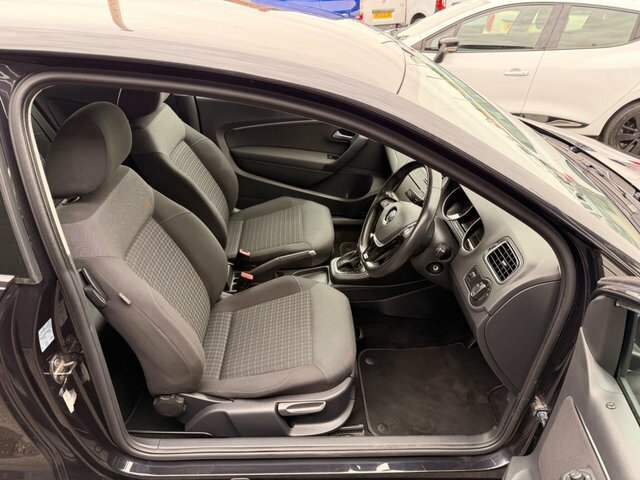 Volkswagen Polo Se Red #14