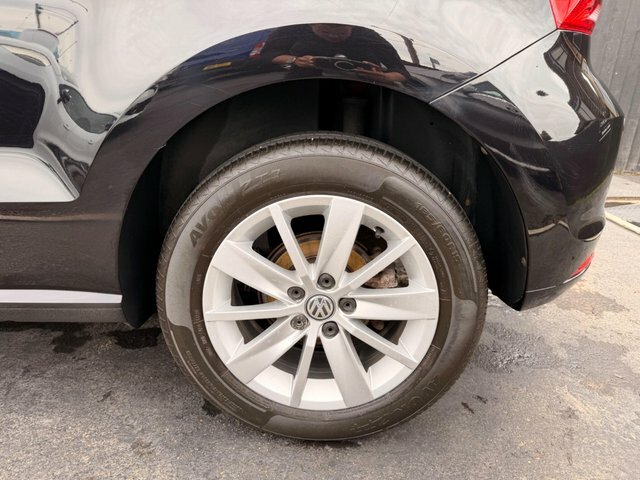 Volkswagen Polo Se Red #9