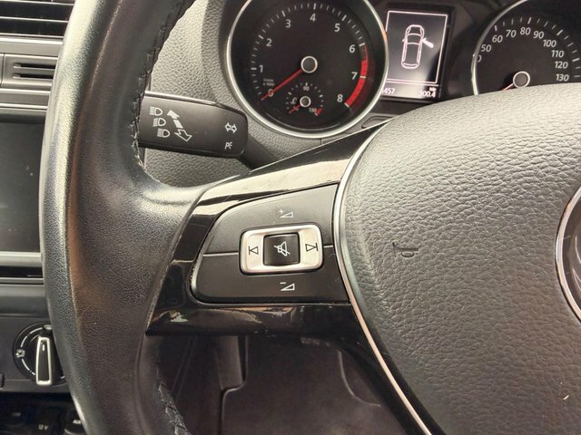 Volkswagen Polo Se Red #18