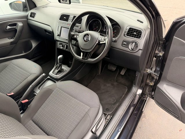 Volkswagen Polo Se Red #13