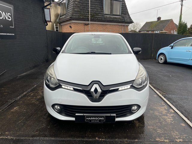 Renault Clio Tce Dynamique S Medianav White #2