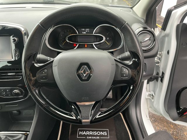 Renault Clio Hatchback 1.2 16V Expression Euro 5 201313 Black #17