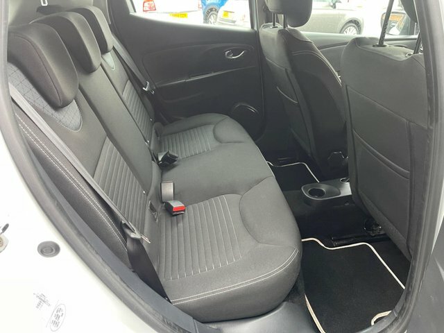 Renault Clio Hatchback 1.2 16V Expression Euro 5 201313 Black #34