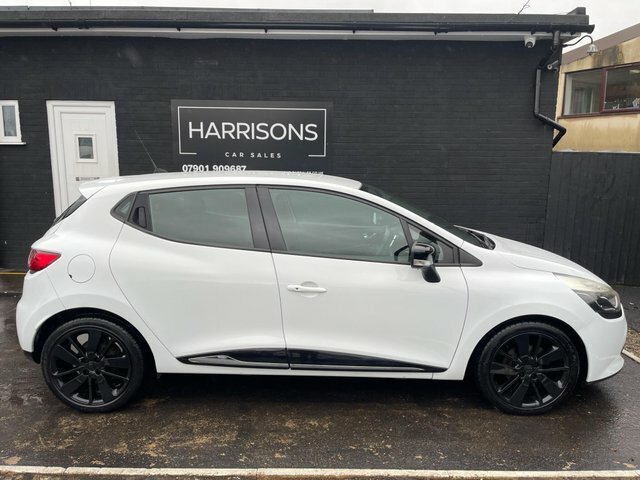 Renault Clio Hatchback 1.2 16V Expression Euro 5 201313 Black #7