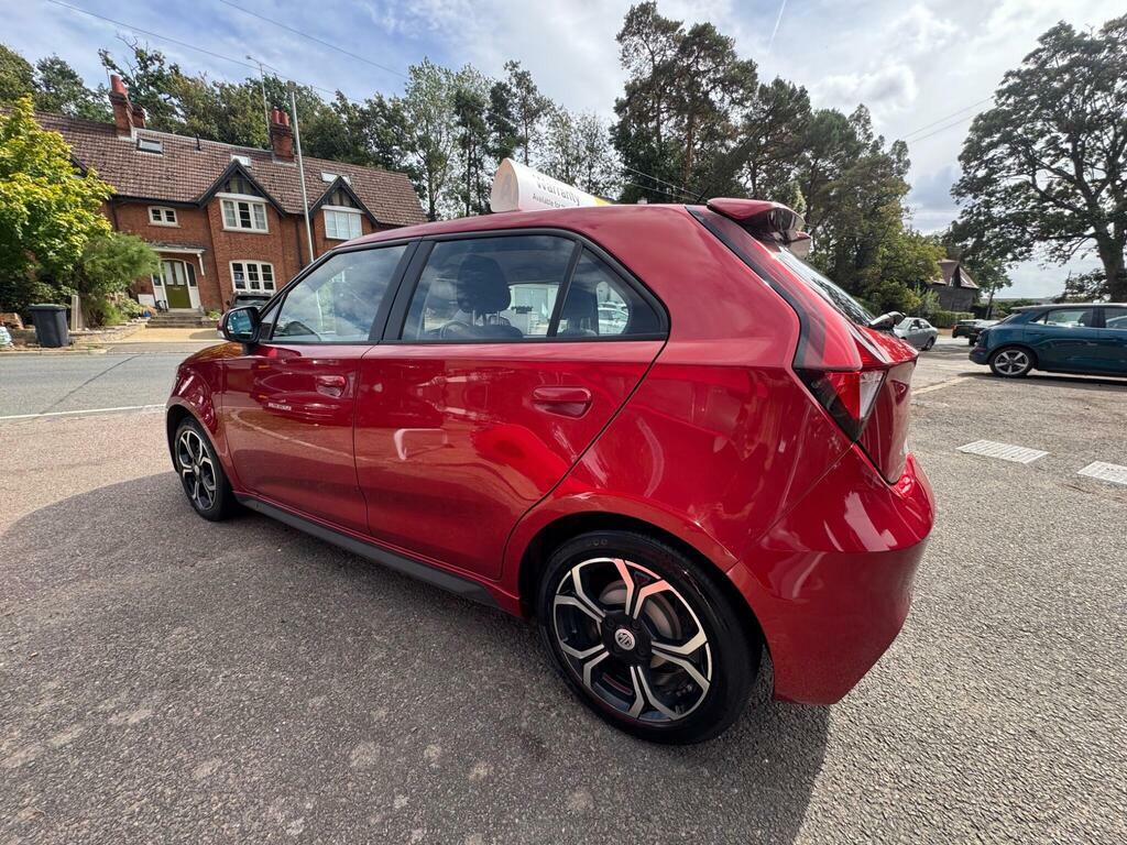 MG MG3 Excite 1.5 Red #8