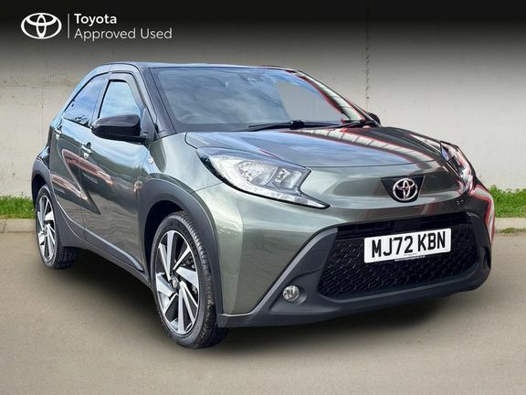 Toyota Aygo X Edge Manual Green