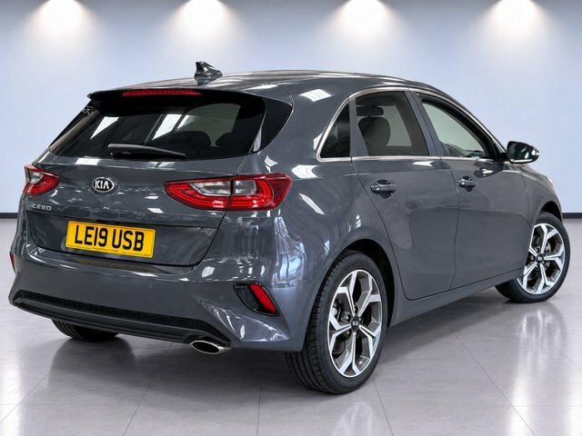 Kia Ceed 1.6 Crdi 3 Hatchback Euro 6 S S Grey #5