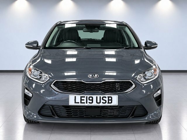 Kia Ceed 1.6 Crdi 3 Hatchback Euro 6 S S Grey #2