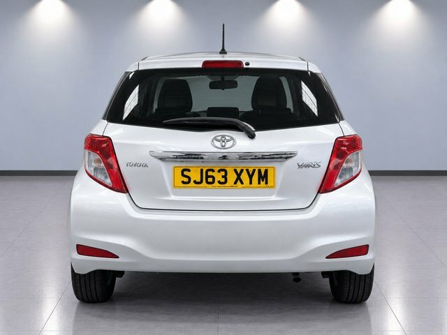 Toyota Yaris 1.0 Vvt-i Edition Hatchback Euro Silver #5