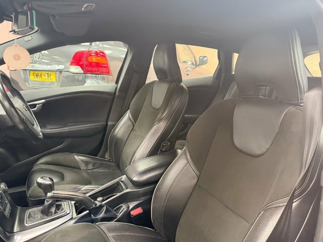 Volvo V40 D2 R-design Pro Black #18