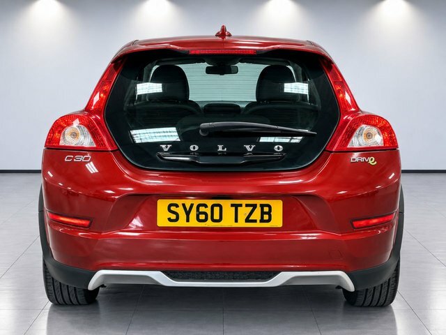 Volvo C30 1.6D Drive Se Lux Sports Coupe E Red #3