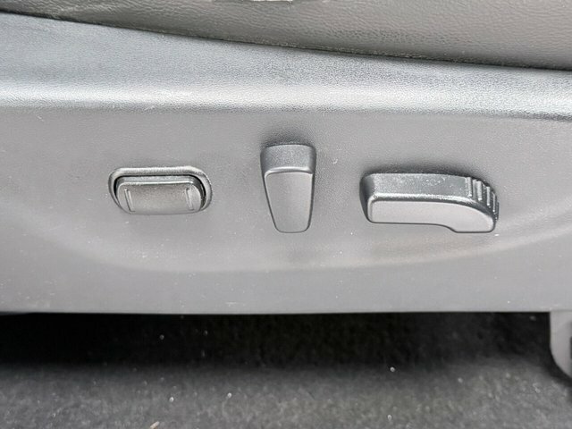 Nissan Navara 120D Se Step Dynamic Silver #17