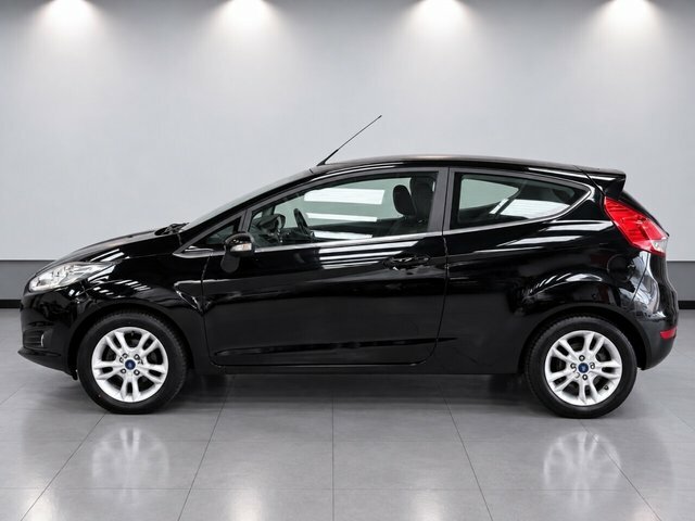 Ford Fiesta 1.25 Zetec Hatchback Euro 6 82 Black #4