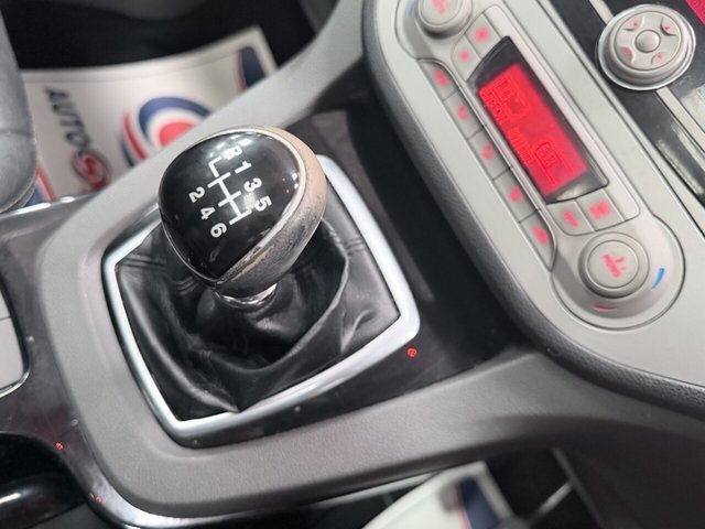 Ford Kuga Suv 2.0 Tdci Titanium X 2012 White #11