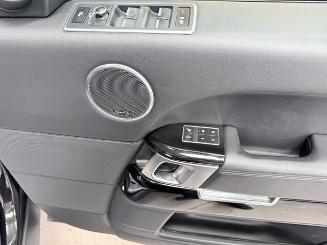 Land Rover Range Rover 4.4L Sdv8 White #18