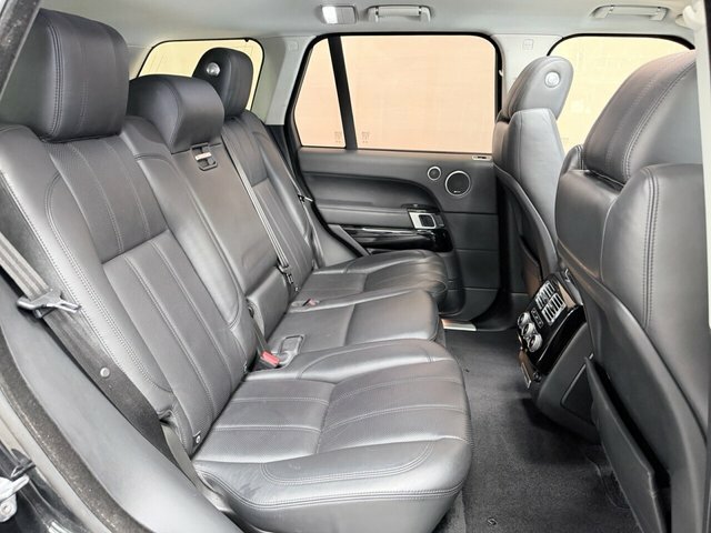 Land Rover Range Rover 4.4L Sdv8 White #25