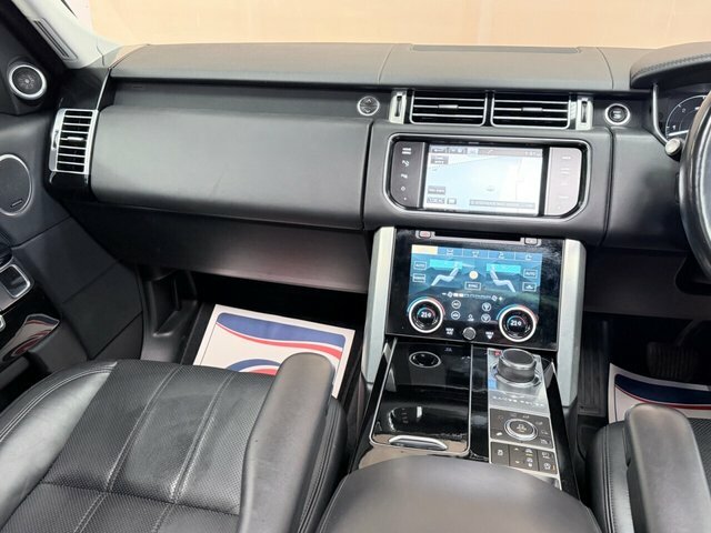 Land Rover Range Rover 4.4L Sdv8 White #23