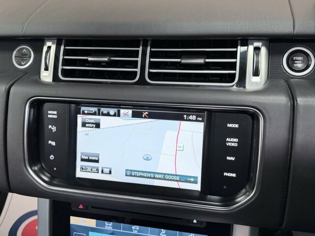 Land Rover Range Rover 4.4L Sdv8 White #12