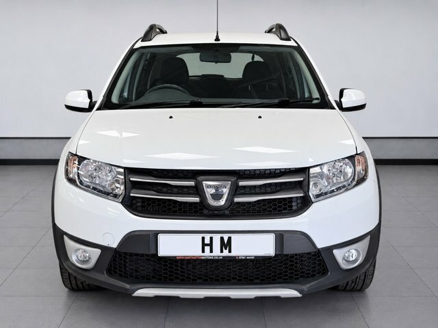 Dacia Sandero Stepway 1.5 Dci Laureate Hatchback Euro White #4