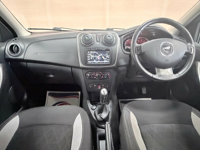 Dacia Sandero Stepway 1.5 Dci Laureate Hatchback Euro White #6
