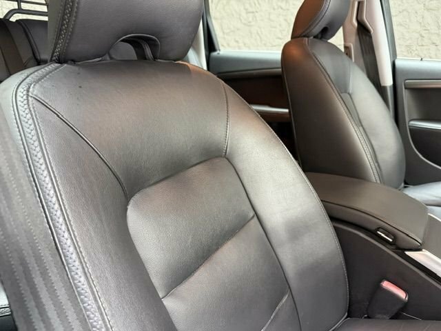 Volvo XC70 D4 Se Nav Blue #16