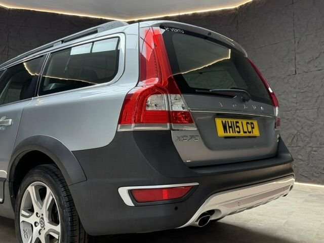 Volvo XC70 D4 Se Nav Blue #12