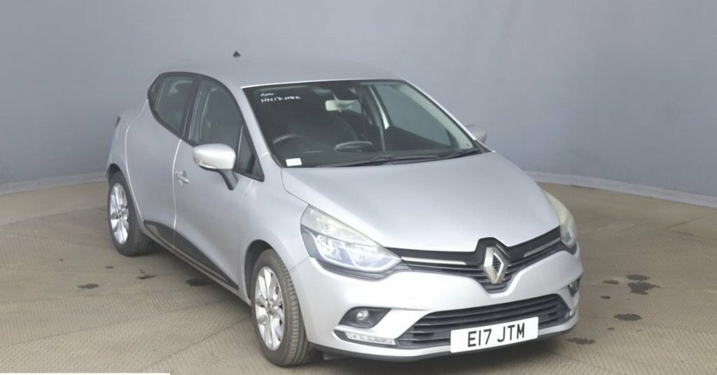 Renault Clio 0.9L Dynamique Nav Silver