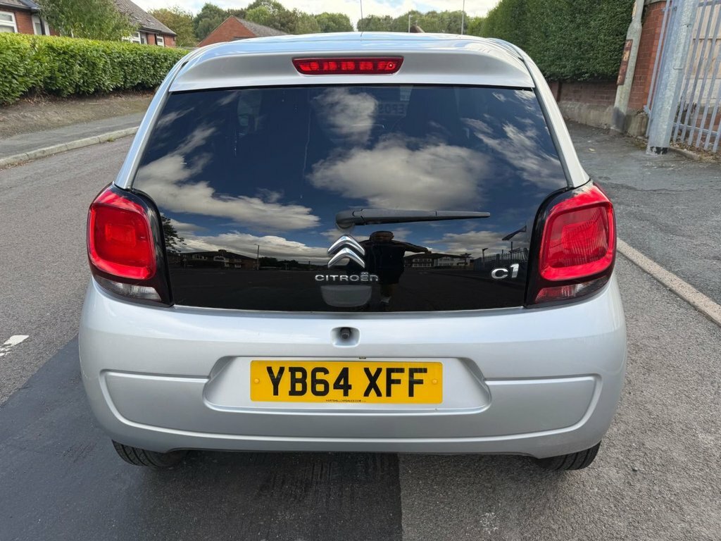 Citroen C1 1.0I Platinum Etg White #8