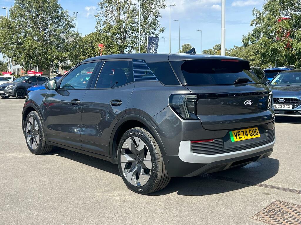 Ford Explorer Extended Range 79Kwh Premium Suv  #2
