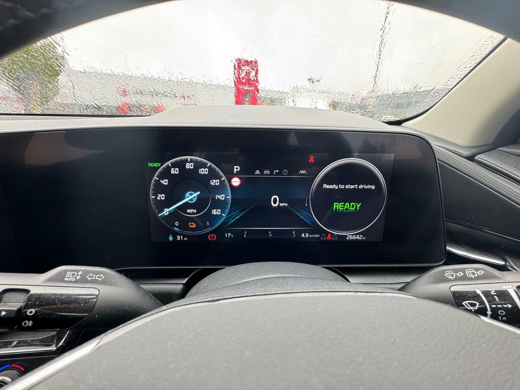 Kia e-Niro 64.8Kwh 4 White #15